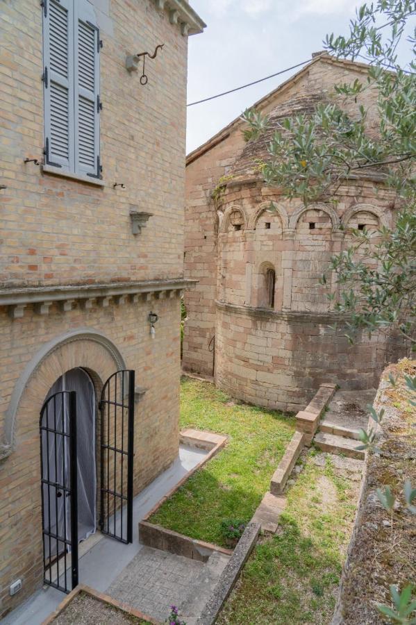 Residenza Messer Pajola Ассизи Экстерьер фото